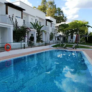 Thegood Brillante Piscina Y Parking Incluido Apartamento Córdova